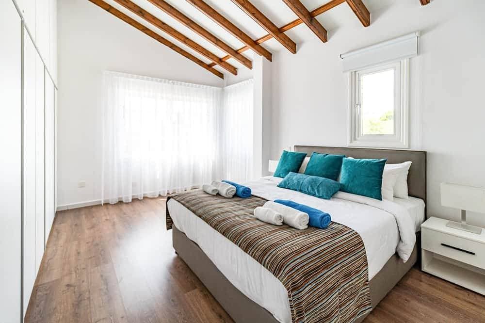 Foto 4 von 30: One Maisonette by Ezoria Villas
