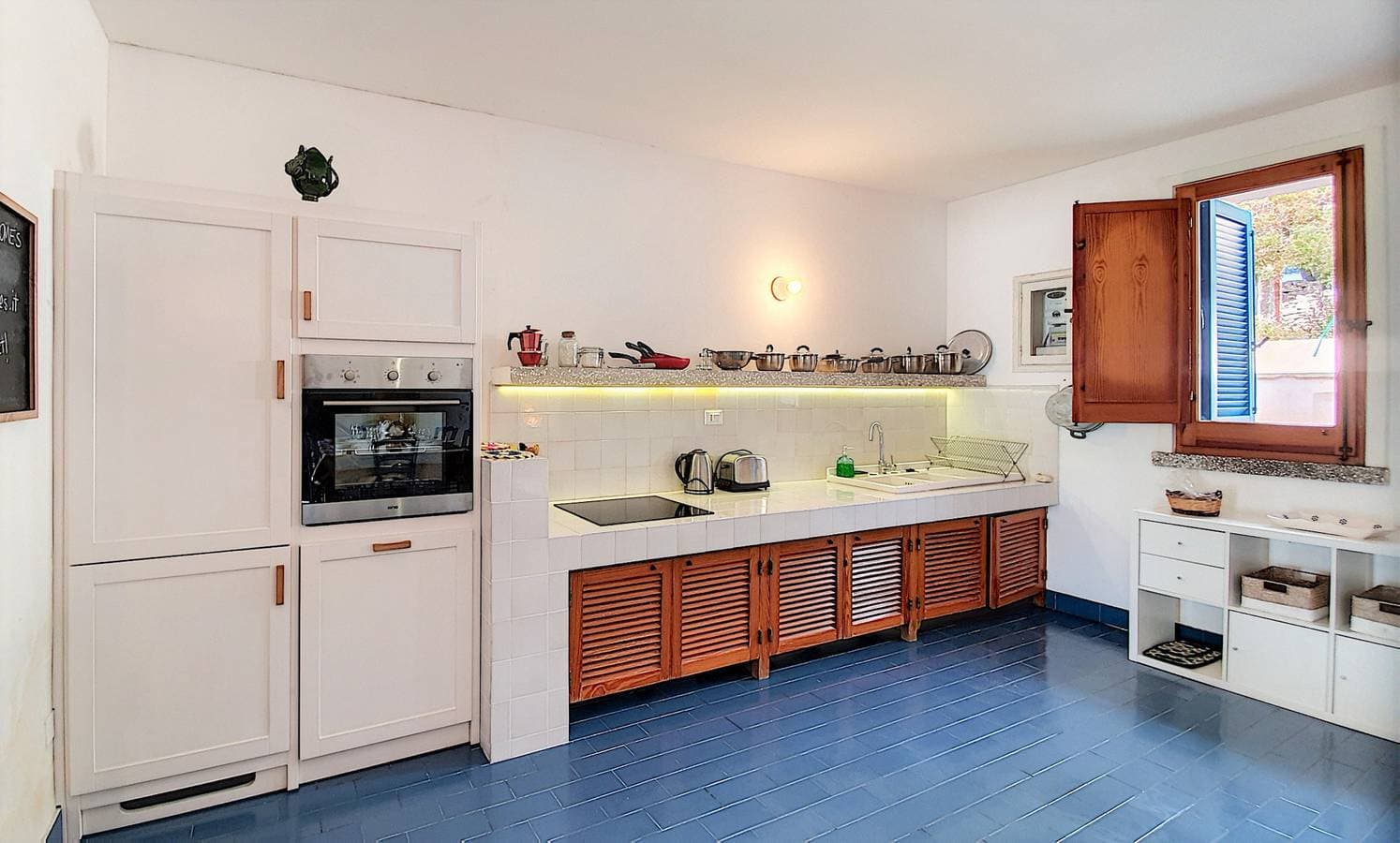 Foto 8 von 28: Traumlage-Ferienhaus, 51 Treppenstufen vom Meer