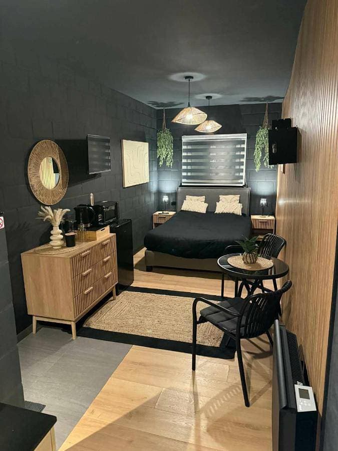 Au bât Tournai chambre Bohème 1