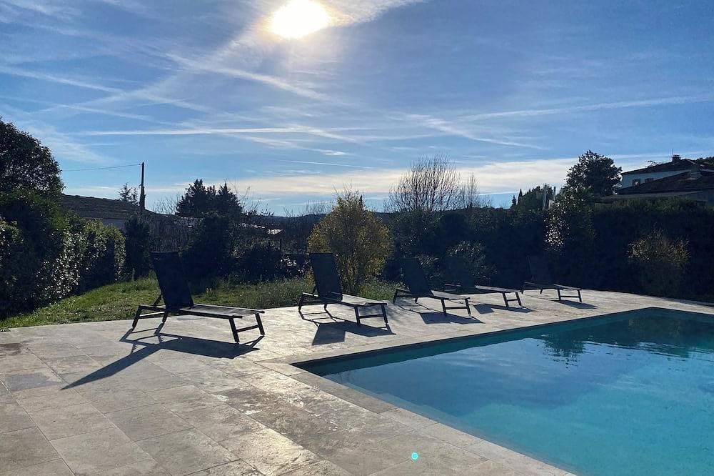 Large house with private swimming pool, enclosed grounds that will enchant your vacations. 1