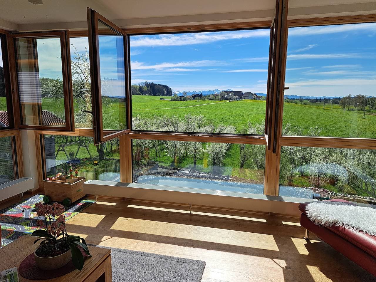 Foto 10 von 45: Ferienwohnung 'Auf Dem Haldershof Og' mit Bergblick, privater Terrasse und Wi-Fi