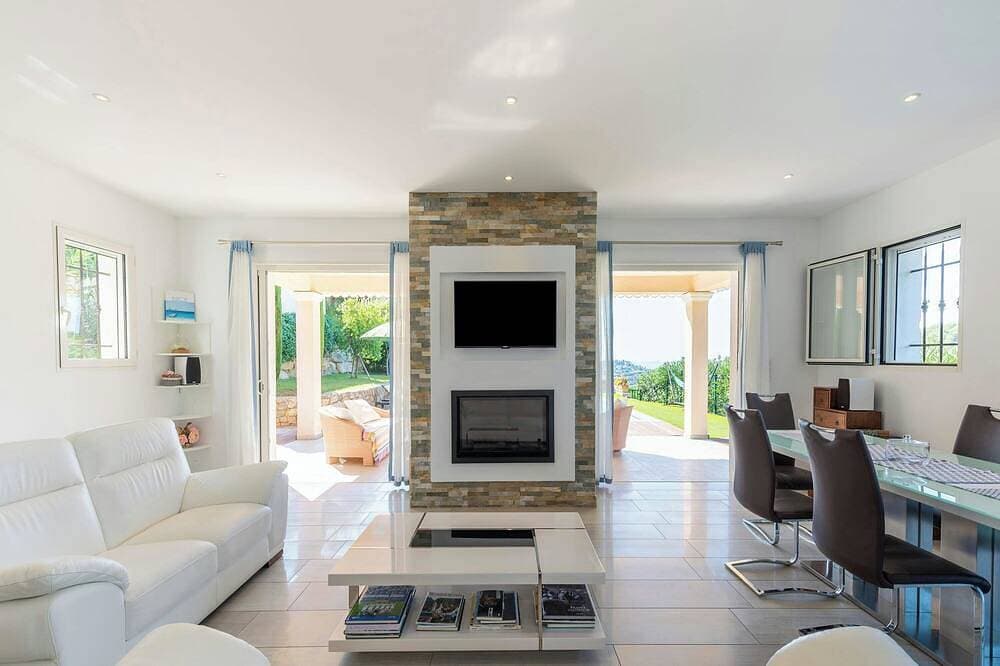 Foto 11 von 30: Casa-Mathilda luxueuse villa moderne avec piscine
