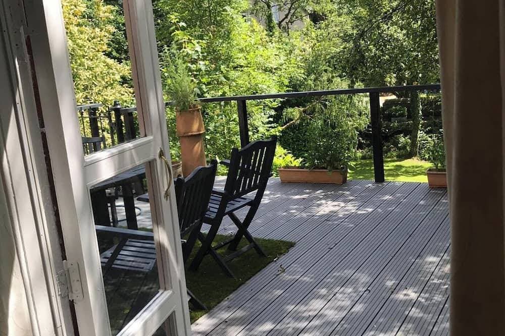 Foto 13 von 14: Beautiful Garden Double Room with private Access