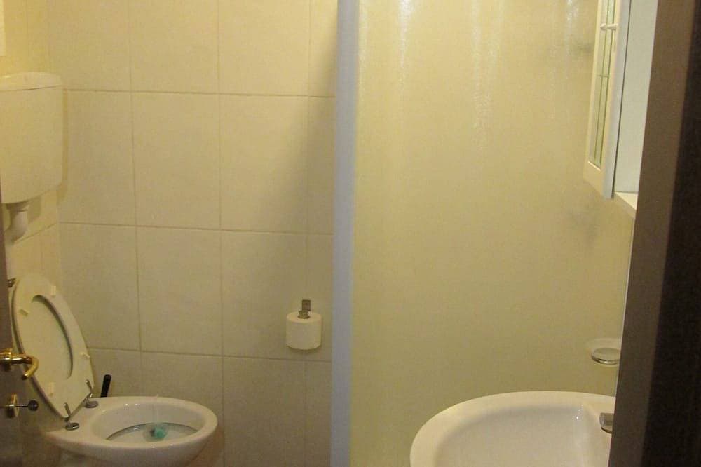 Foto 5 von 21: Apartment for couples with garden - 10 min from the lake!
