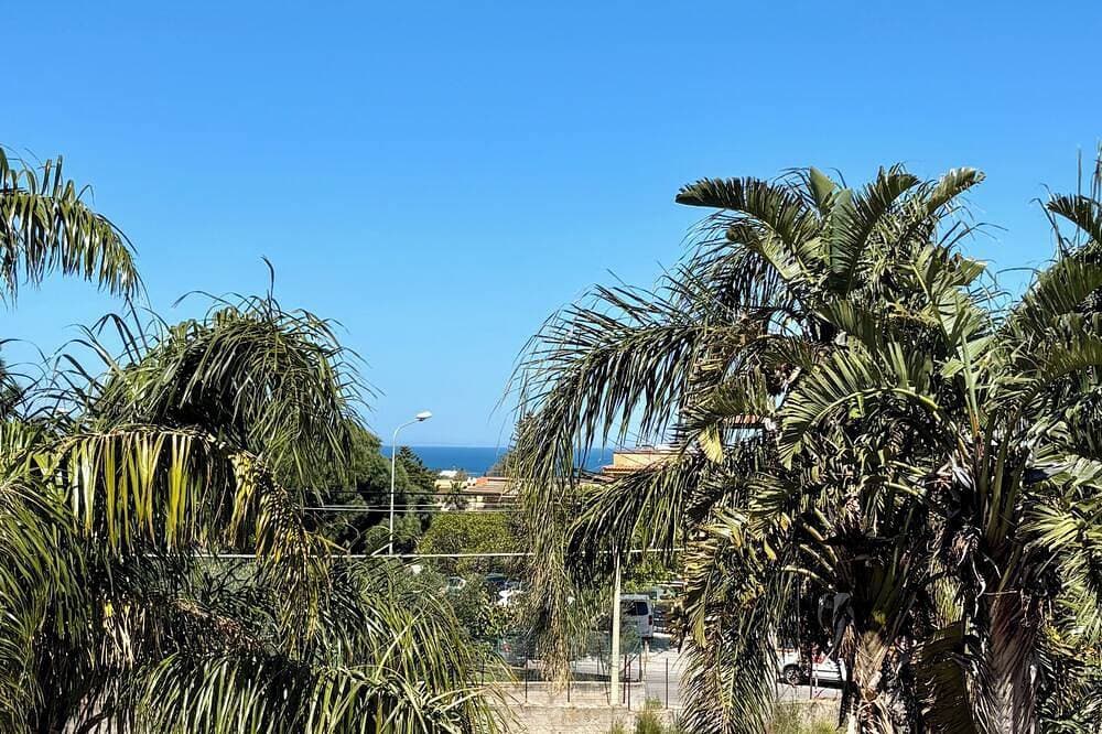 Foto 8 von 19: Loft with solarium and private parking 5 minutes from the airport