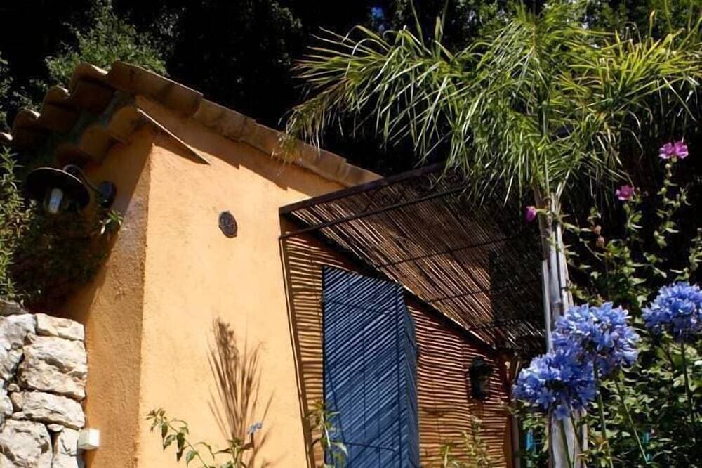 Foto 9 von 27: Studio - Grasse mit Garten
