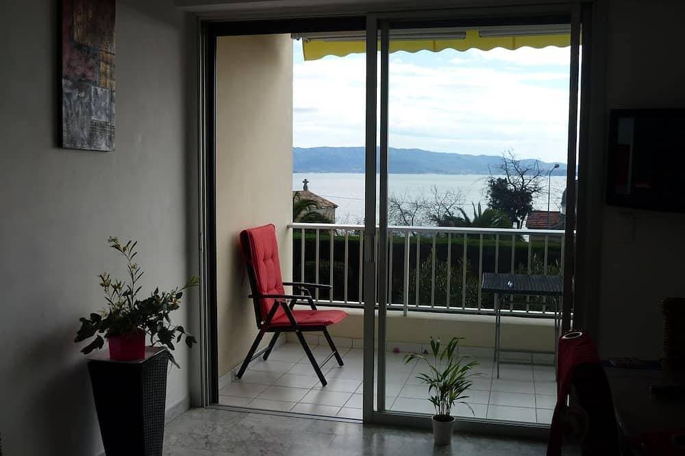 Foto 13 von 13: T2 Terrace 50M2 Full South 100M Beach Shops Bus free parking tele work
