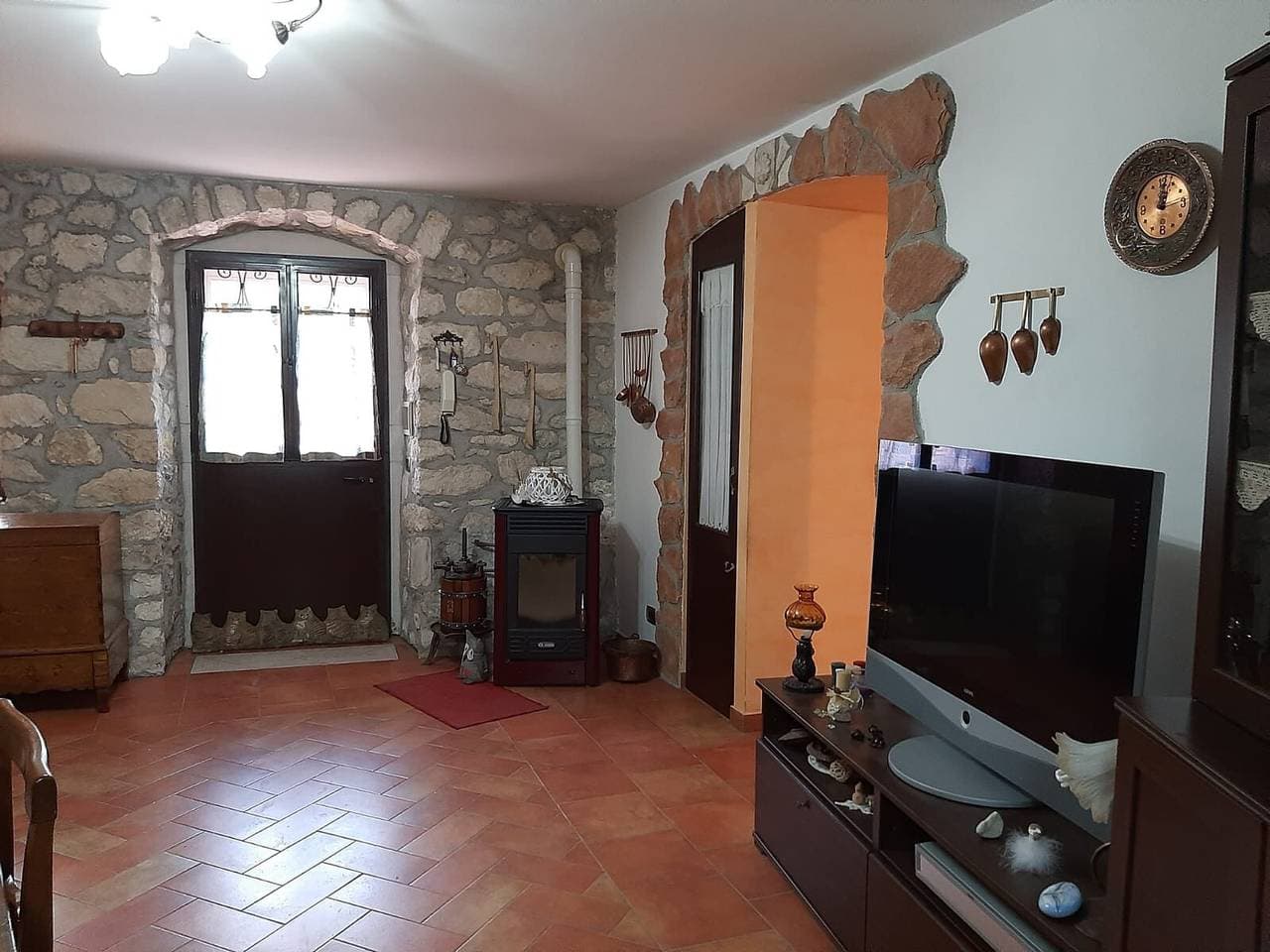 Foto 8 von 18: Ferienhaus 'Nel Cuore Della Maiella' mit Bergblick, privater Terrasse und WLAN