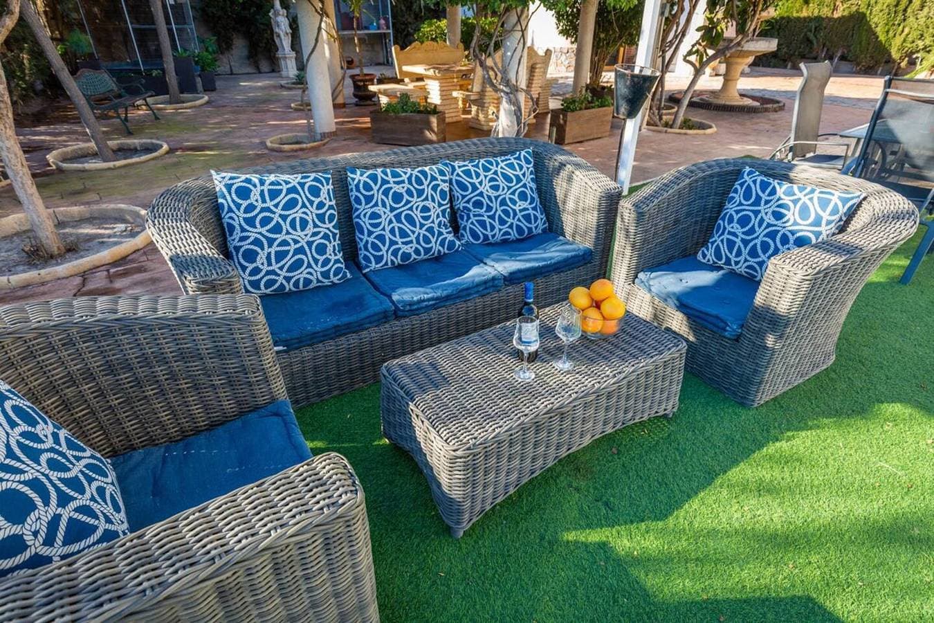 Foto 4 von 37: Villa für 12 Personen mit Terrasse