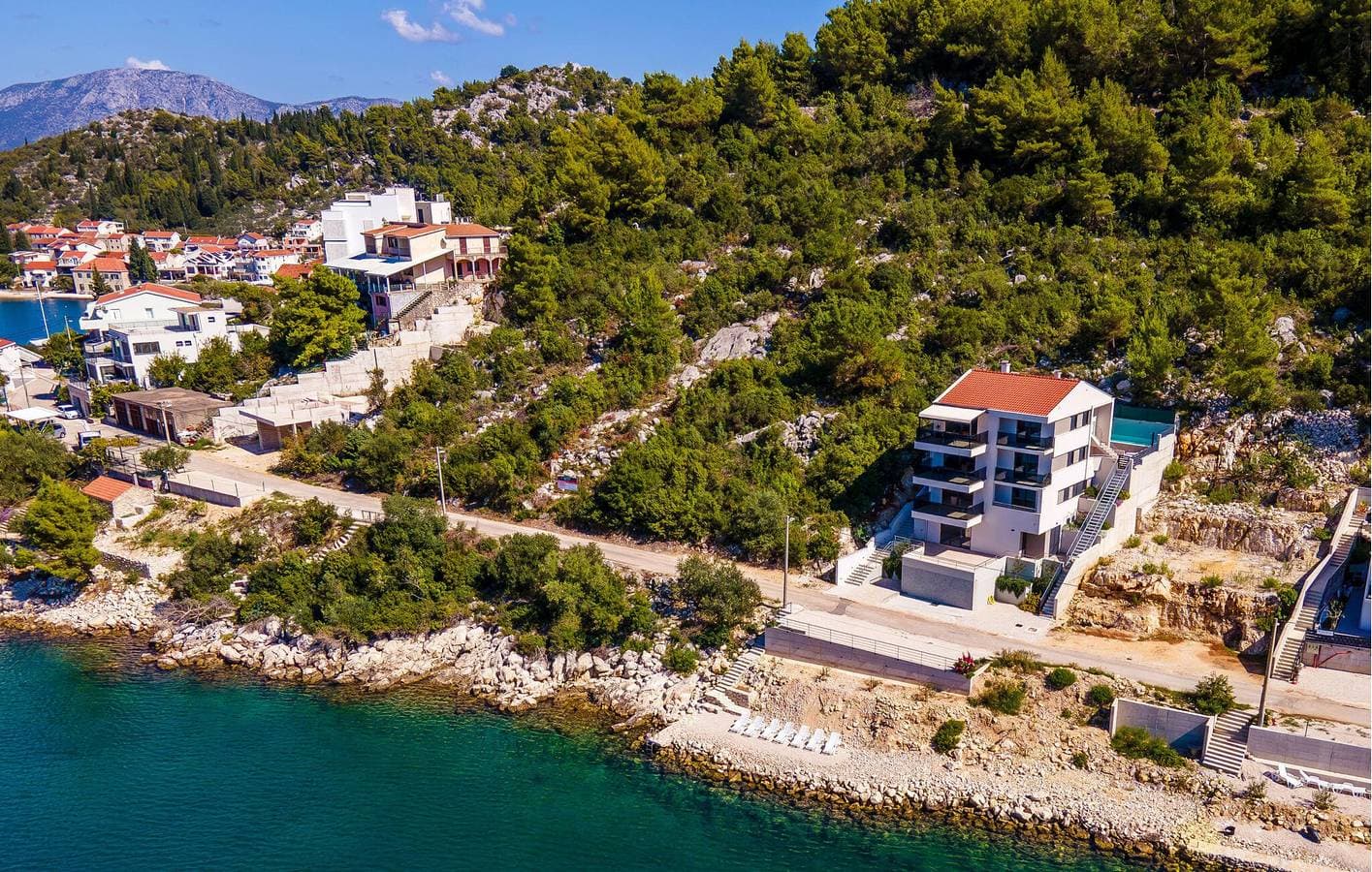 Foto 7 von 53: Schick, 2,5 km vom Strand entfernt: Gemütliche Ferienwohnung mit Pool und Terrasse