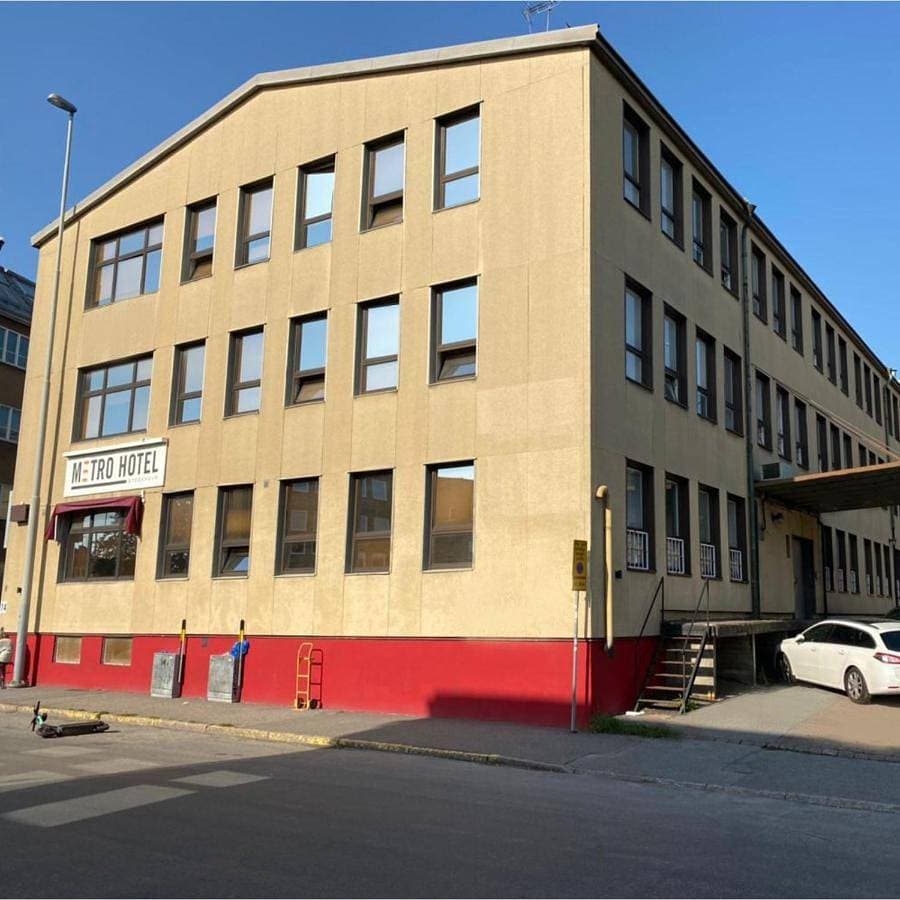Metro Apart Hotel 1
