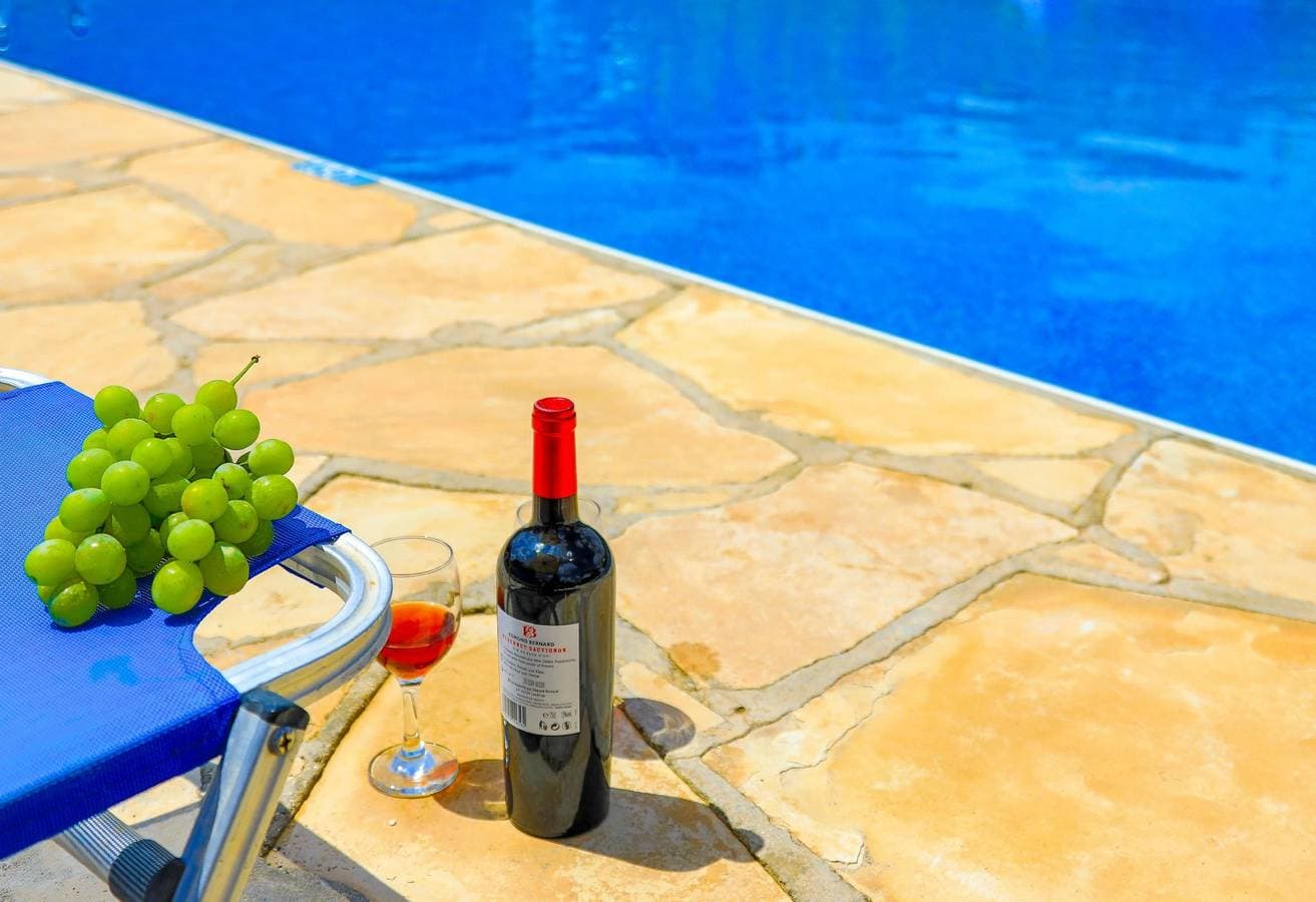 Foto 10 von 33: Villa Athina Finiki