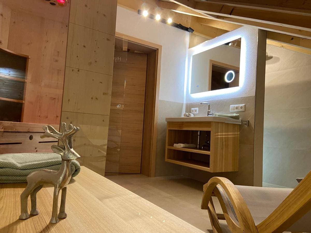 Foto 5 von 18: One-Bedroom Apartment with Balcony and Mountain View