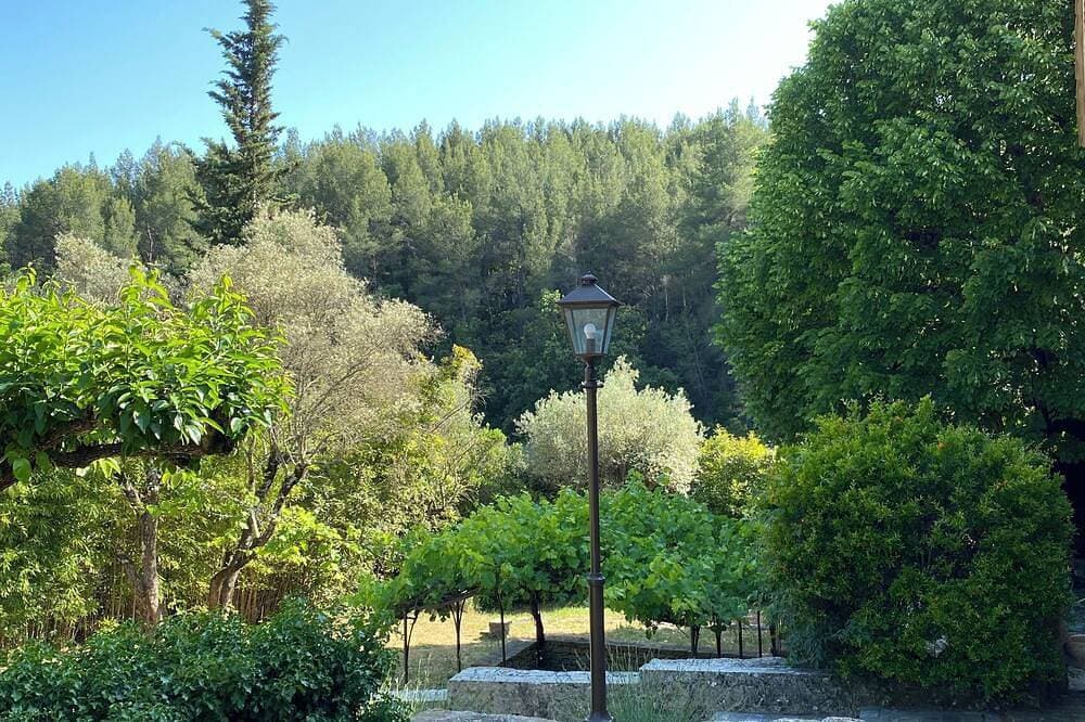Foto 9 von 26: Le Mazet Tihou - premium pool - calm & nature - chic & authentic