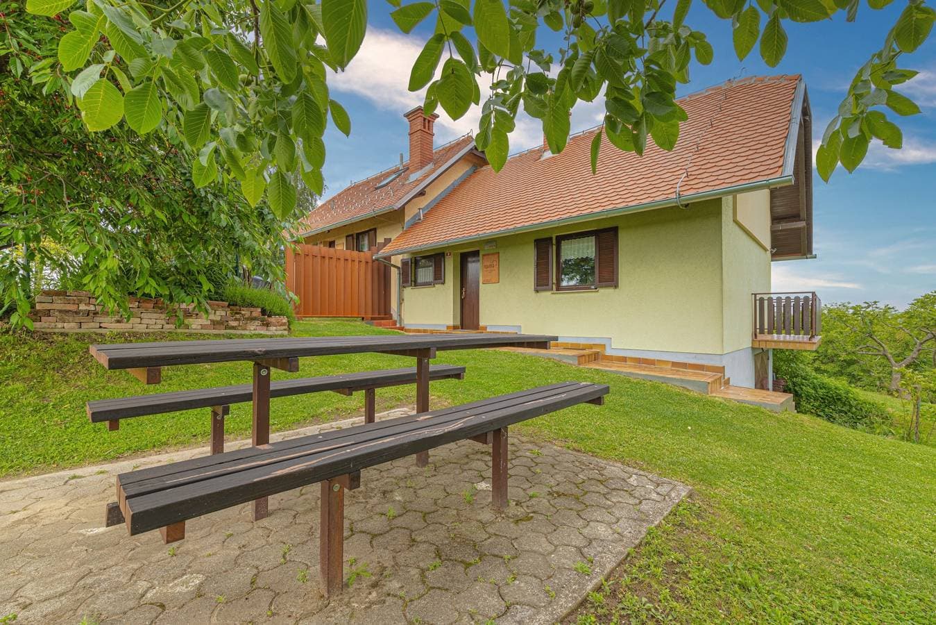 Foto 6 von 47: Cottage für 8 Personen mit Garten