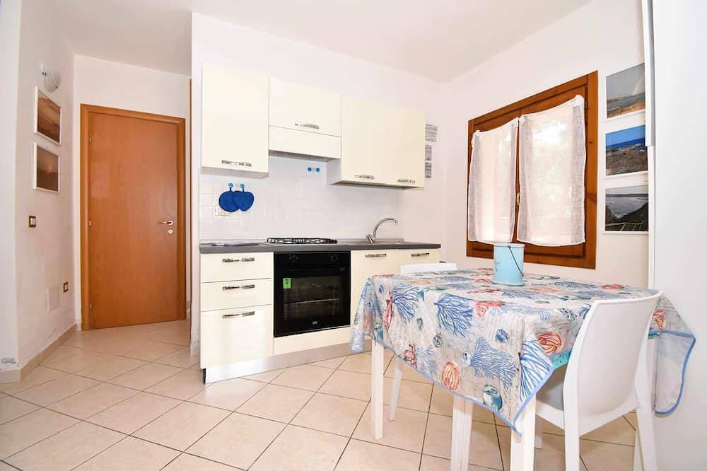 Foto 11 von 28: Well-finished studio apartment with A/C wifi and veranda