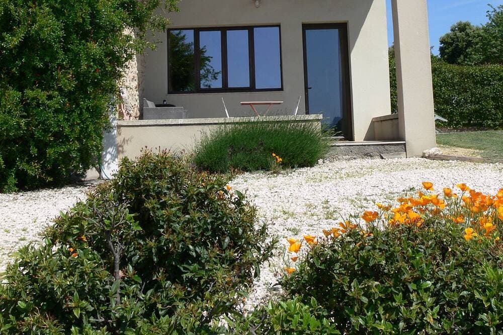 Les Pré-Alpes, Wohnung mit Pool auf Weinberg in Drome Provençale 1