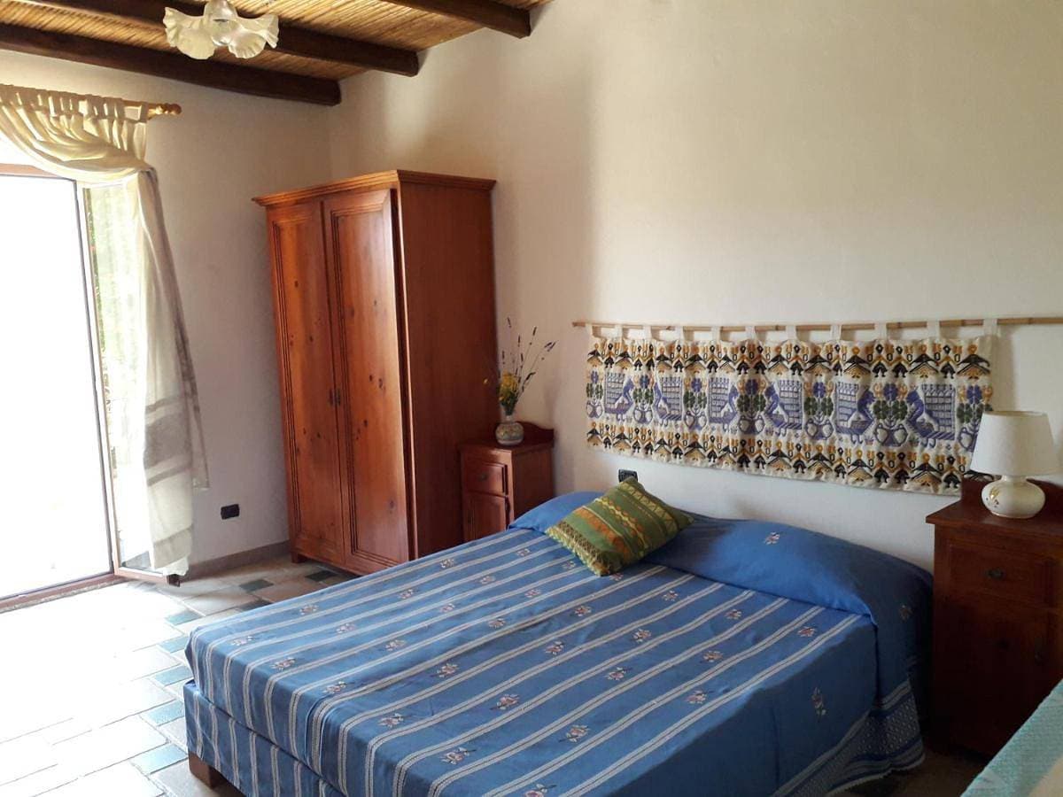 Foto 2 von 11: Double Room with Private Bathroom