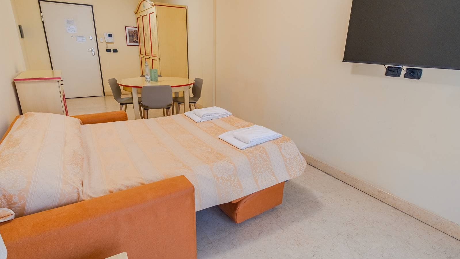 Foto 6 von 26: Ferienwohnung für 4 Personen mit Garten
