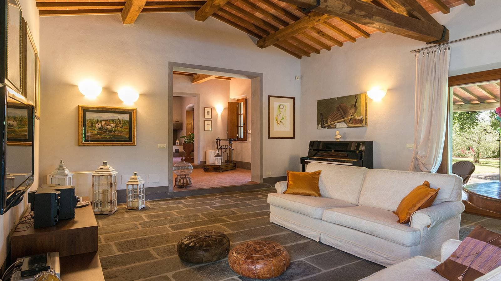 Foto 3 von 44: Villa für 10 Personen mit Garten