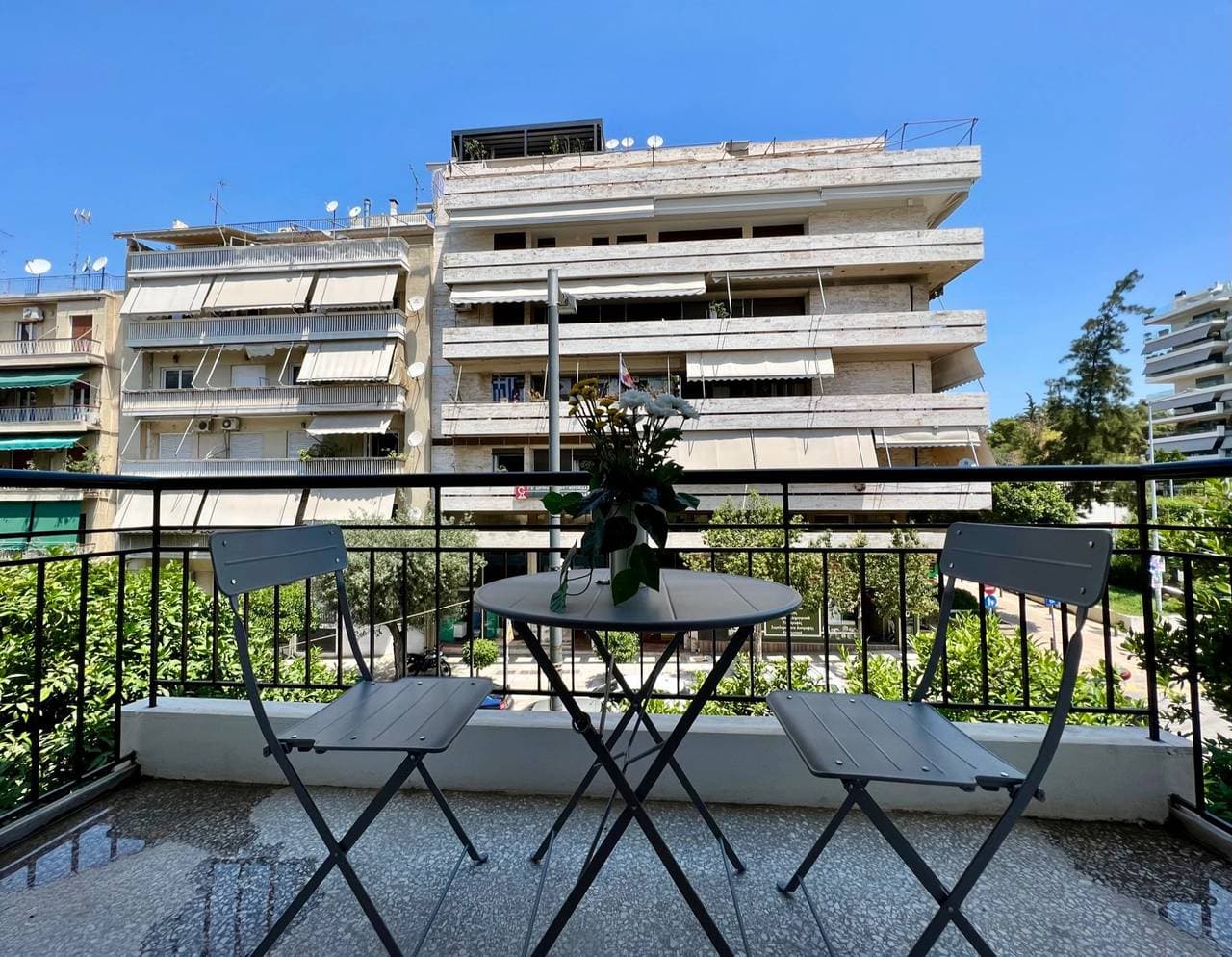 Foto 5 von 22: AgiasFoteinis20  ·  Nea Smirni Square chic apartme