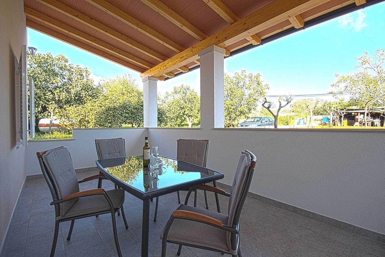 Foto 11 von 24: *Amazing modern apartment with 2 bedrooms*