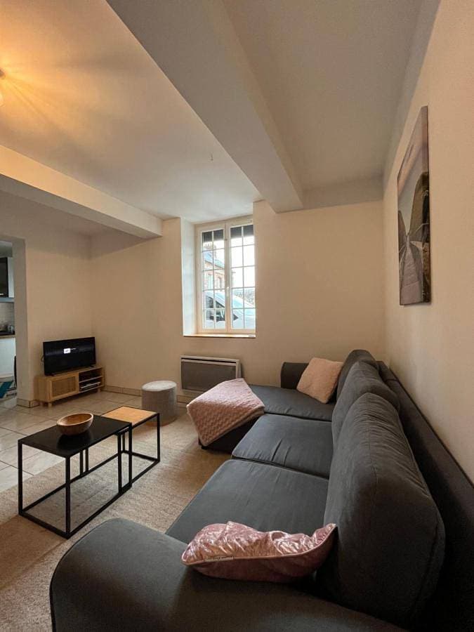 Foto 3 von 44: Two-Bedroom Townhouse