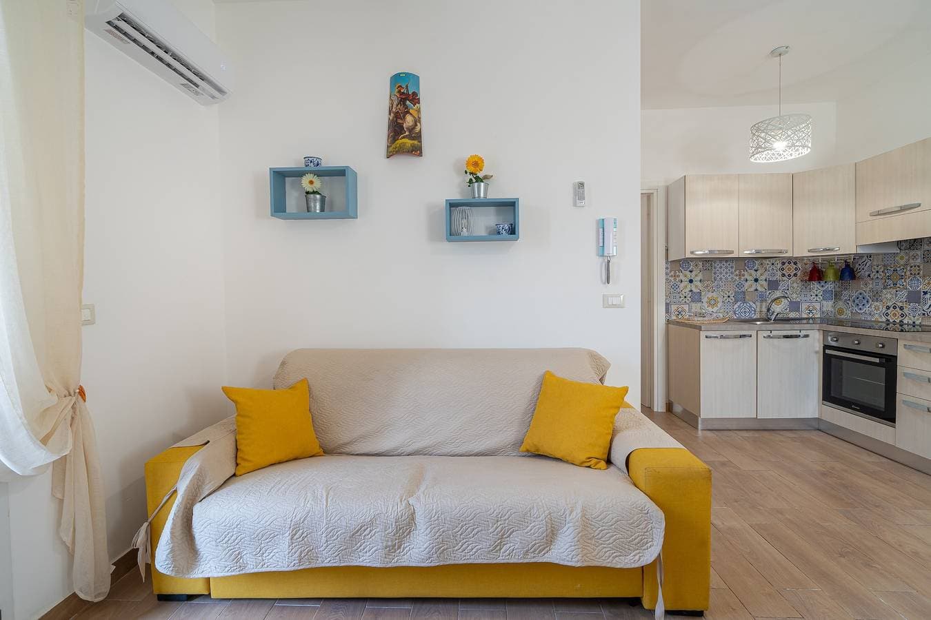 Foto 5 von 28: Ferienwohnung 'Re Di Denari' mit Meerblick, Wi-Fi und Klimaanlage