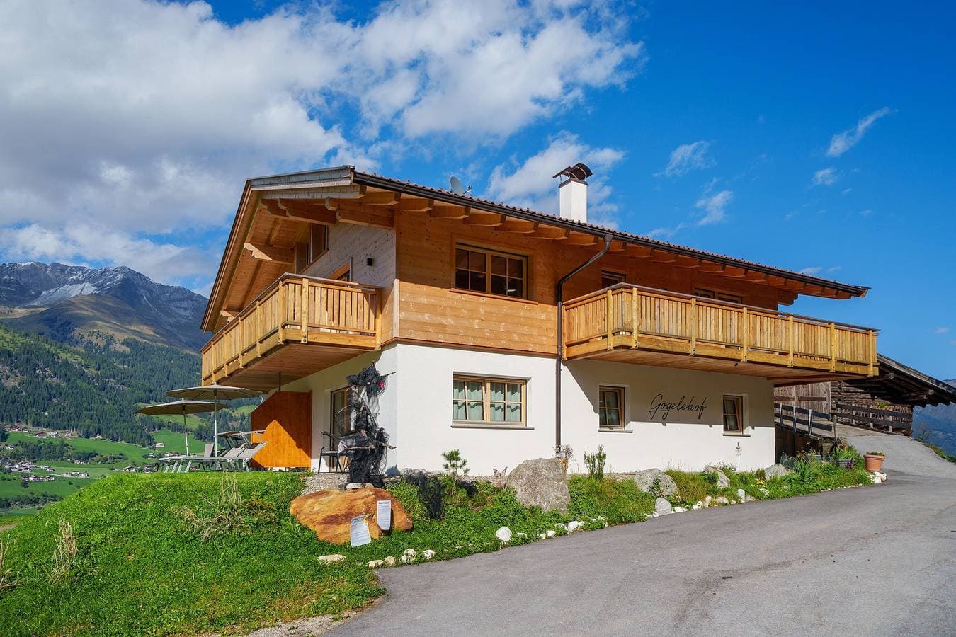 Foto 4 von 23: Apartment 'Jaufenspitz' mit Bergblick, privater Panoramaterrasse und Wlan
