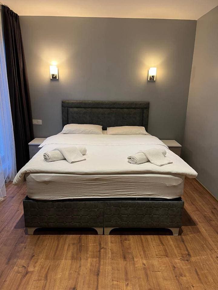 Foto 13 von 14: Double Room with Private Bathroom