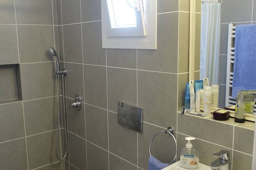 Foto 4 von 17: Kamari Villa-A1-mit eigenem Pool