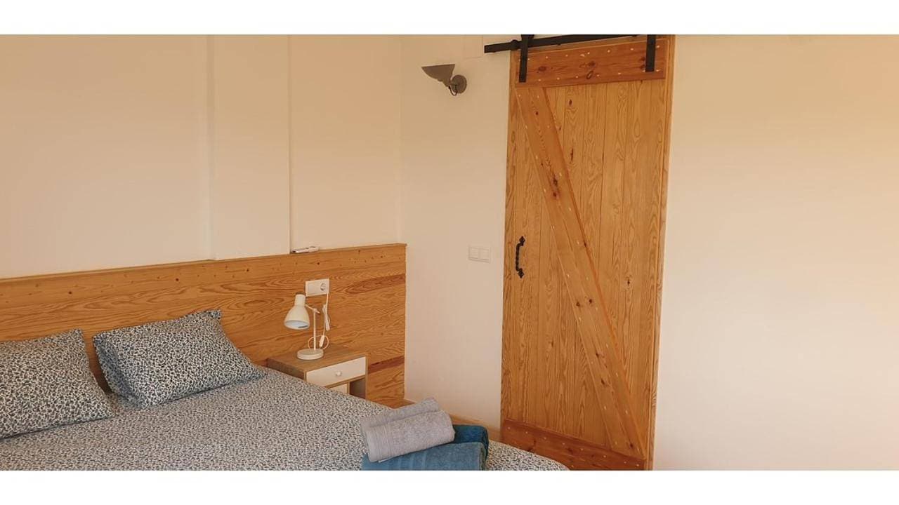 Foto 7 von 24: Two-Bedroom Apartment
