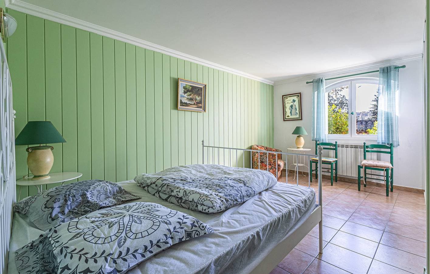 Foto 11 von 15: Geräumige Wohnung mit Pool und Parkplatz in der Nähe von Cabris