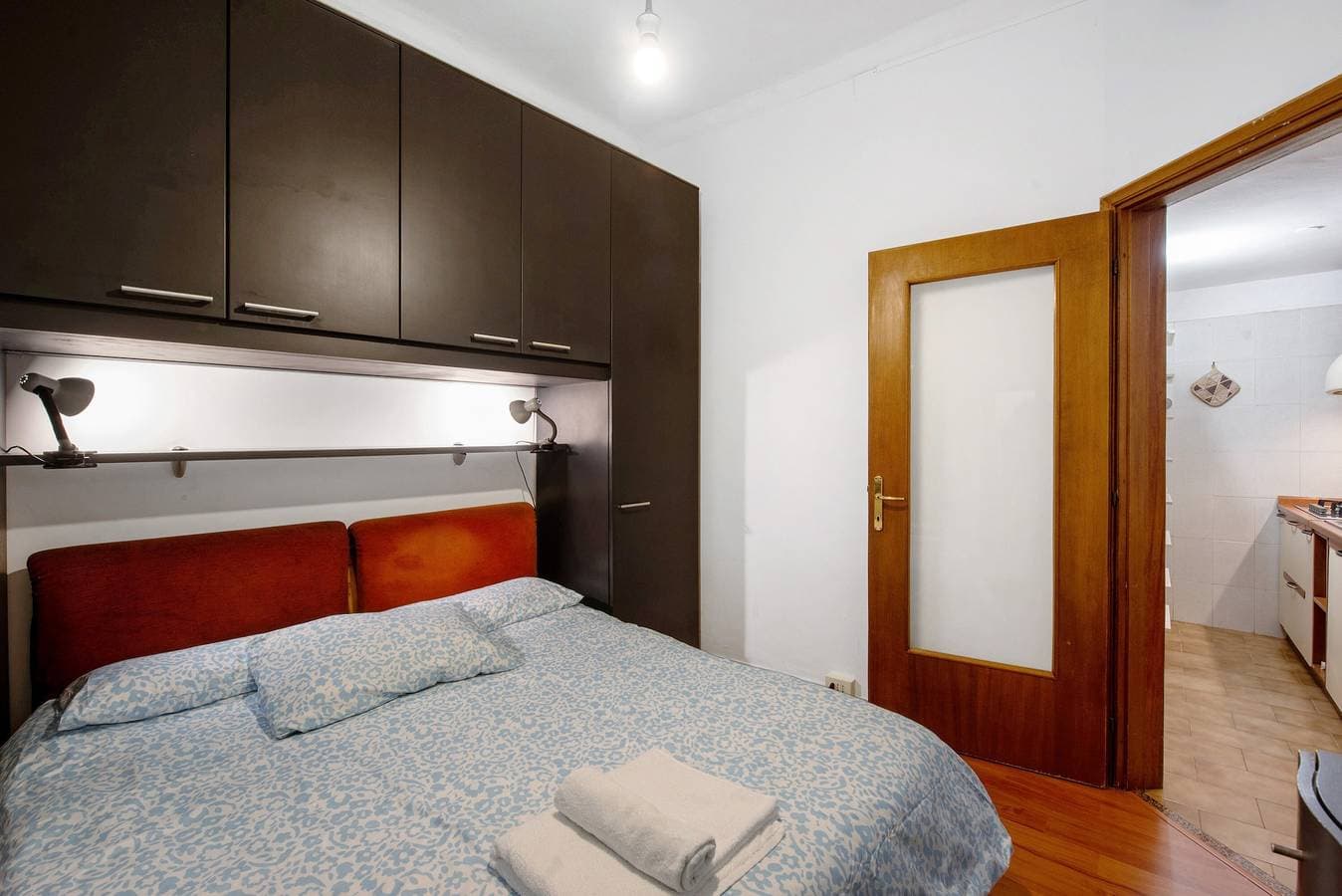Foto 10 von 28: Apartment 'Flat im Herzen des Zentrums' mit WLAN und Klimaanlage