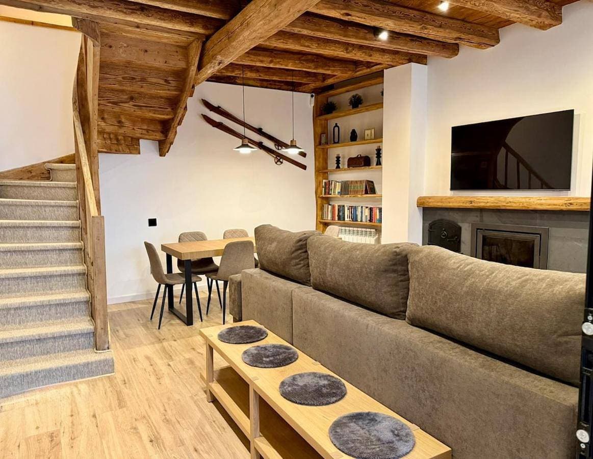 Foto 5 von 54: Four-Bedroom Holiday Home