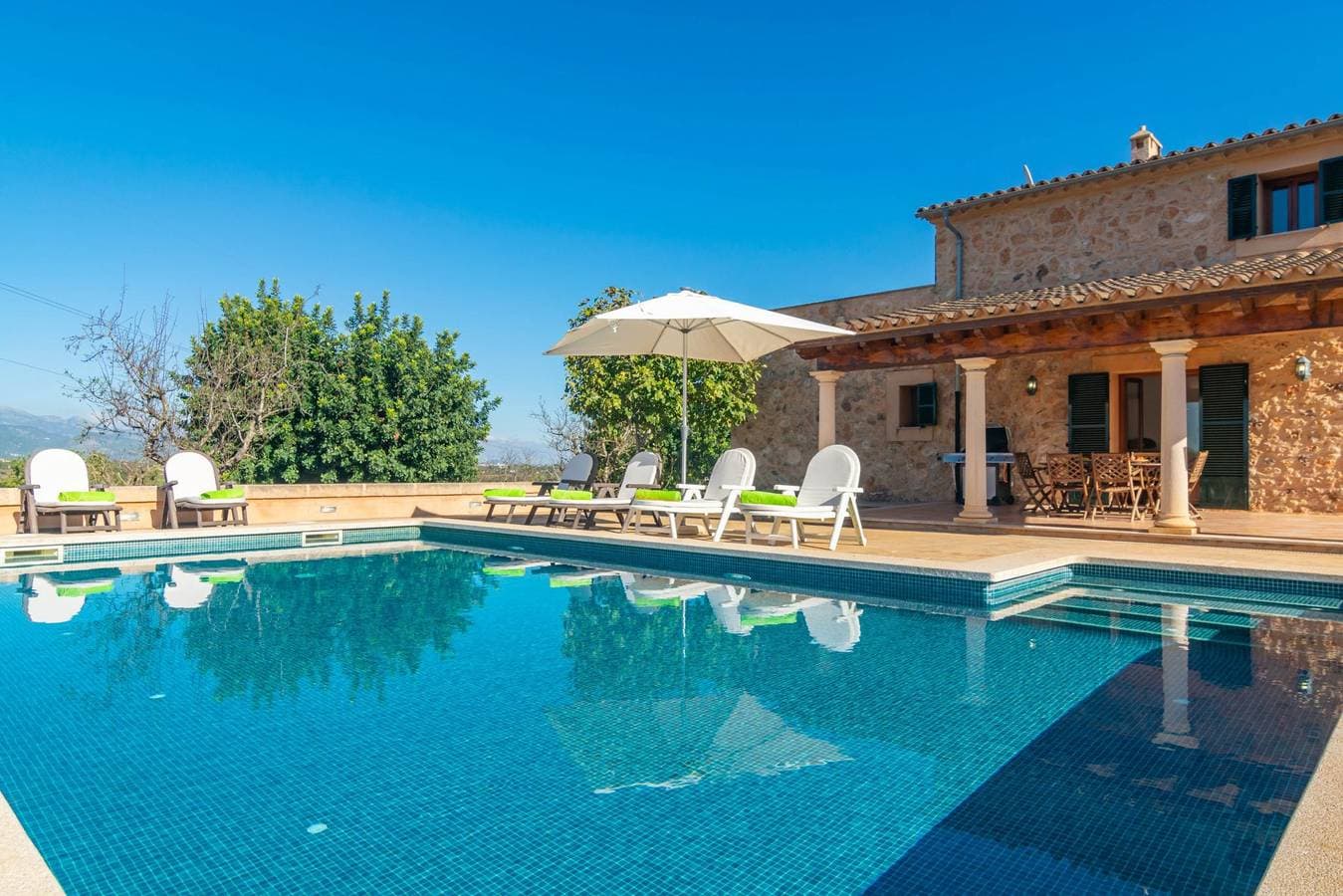 Foto 4 von 38: Cas General (Santa Eugenia)- Schöne rustikale Villa mit privatem Salzpool und kostenlosem WLAN