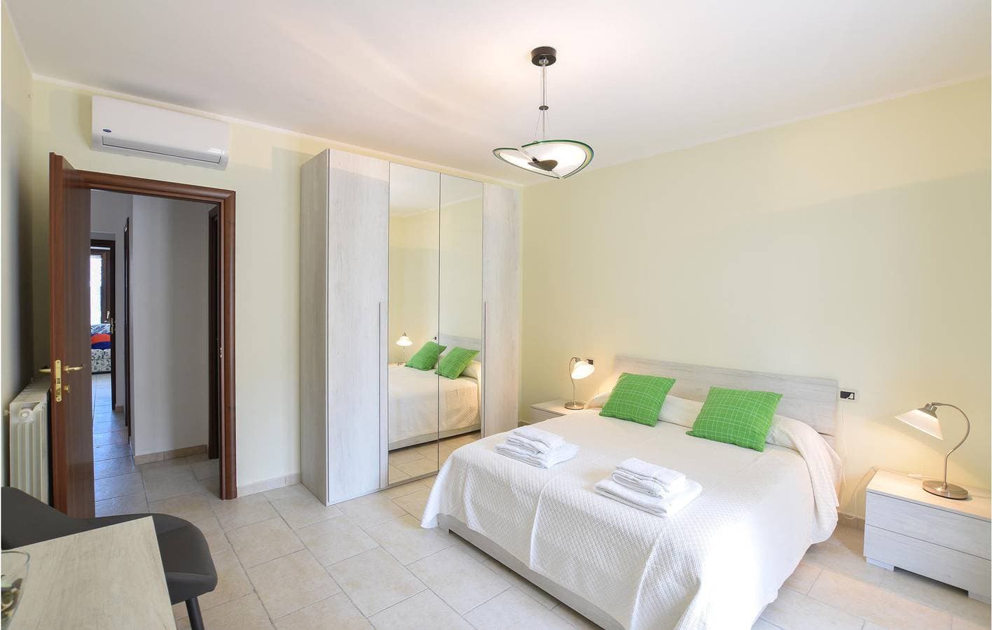 Foto 11 von 18: Apartment mit Meerblick, WiFi und Parkplatz
