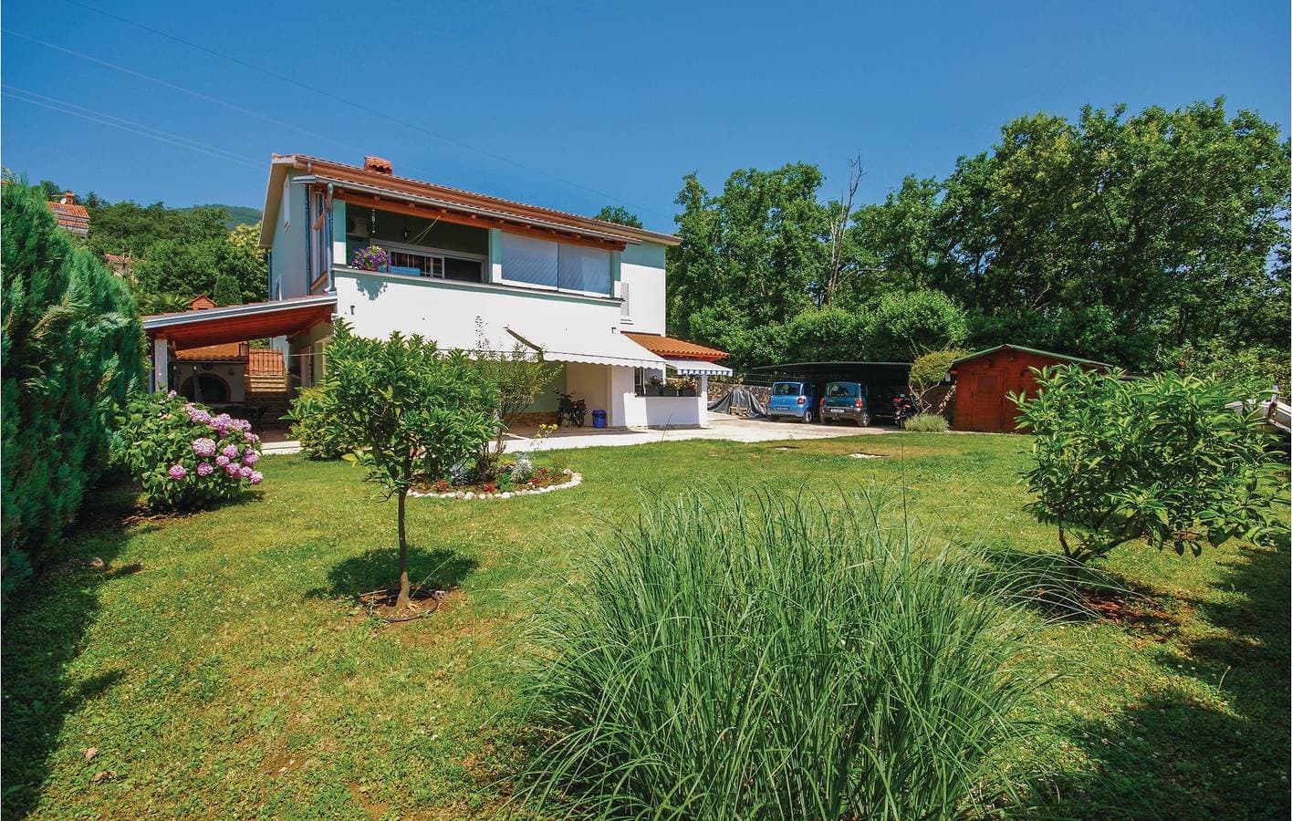 Gemütliche Ferienwohnung mit Terrasse, WLAN und 2 km Entfernung zum Hundestrand 1