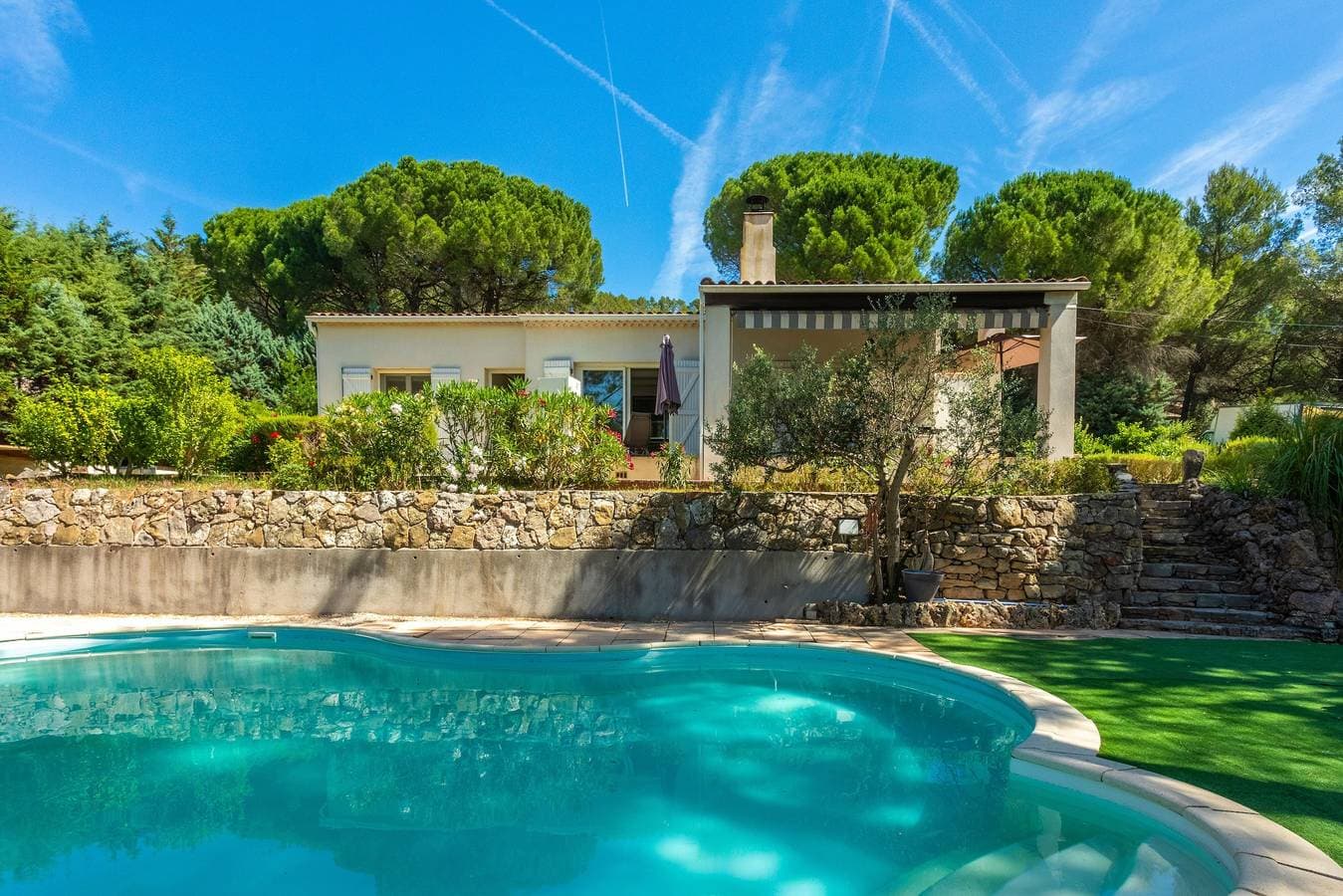 Villa Les Romarins 1