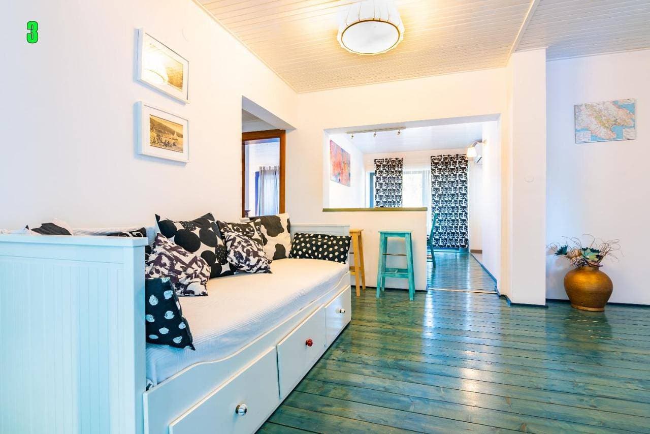 Foto 7 von 53: Four-Bedroom Apartment with Terrace