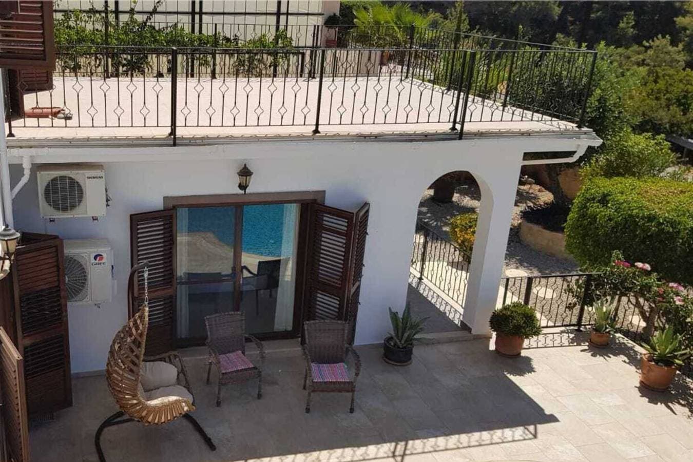 Foto 10 von 44: Tranquility is a Four Bedroom Villa in Girne