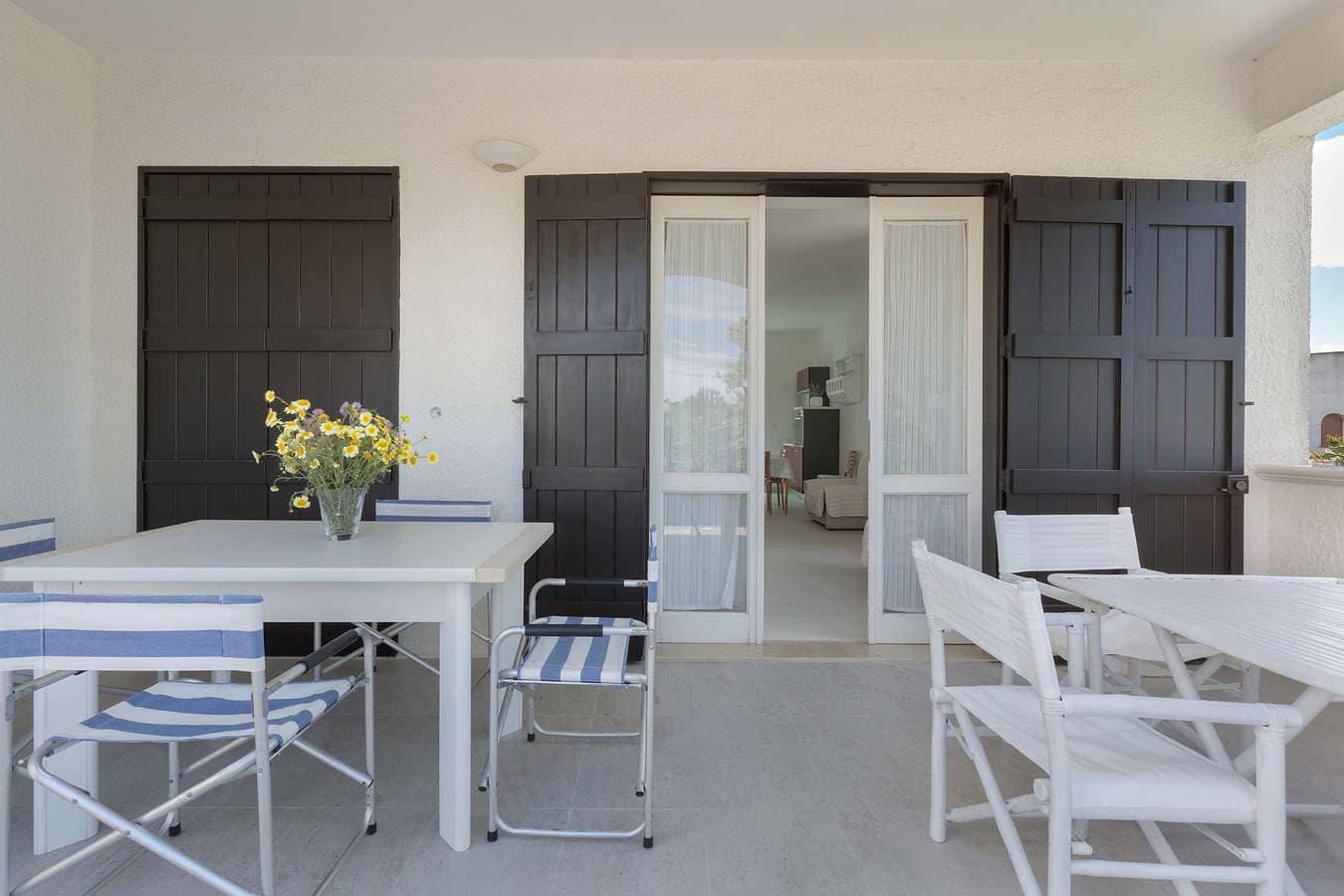 Foto 4 von 39: Ferienhaus für 8 Personen mit Terrasse