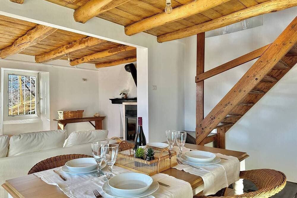 Foto 11 von 30: Bergoase Ferienhaus Argentina mit Seeblick