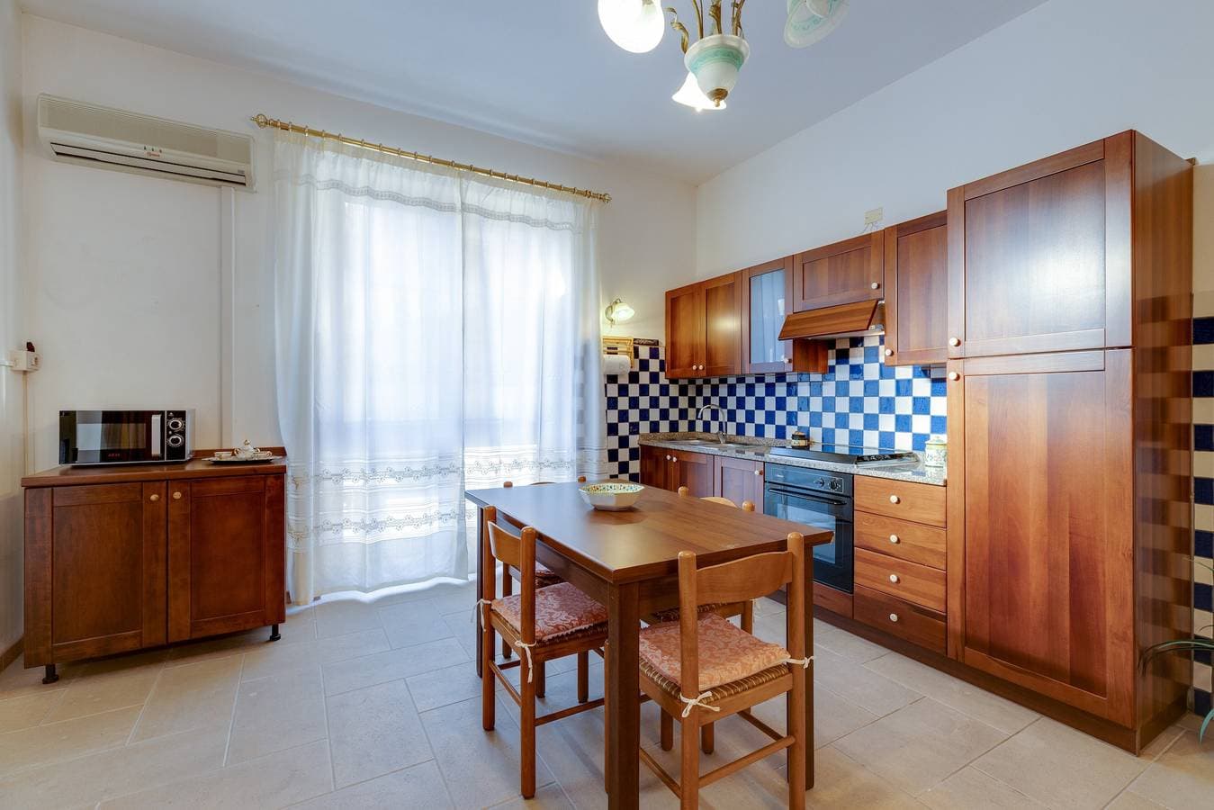Foto 4 von 21: Ferienhaus 'Casa Vacanze Maria' mit privater Terrasse