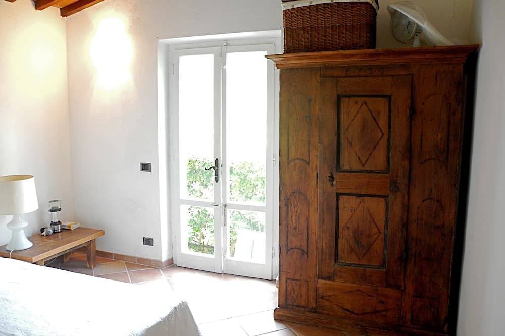 Foto 3 von 25: Grosszügiges Ferienhaus mit Meerblick und Garten in Strandnähe auf Insel Elba