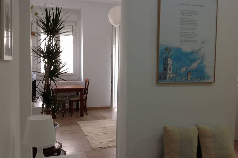Foto 8 von 30: Charmante und helle Wohnung, 100 m vom Strand von La Caleta entfernt