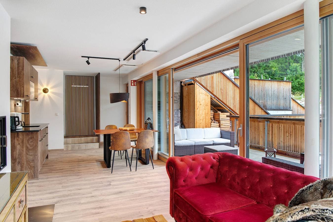 Foto 8 von 28: Apartment 'Zugspitzstudio' mit Bergblick, privater Terrasse und WLAN