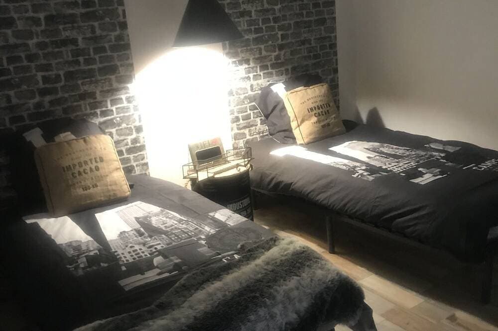 Foto 4 von 30: Apartment-Stadt-Ensuite mit Bad-Gartenblick