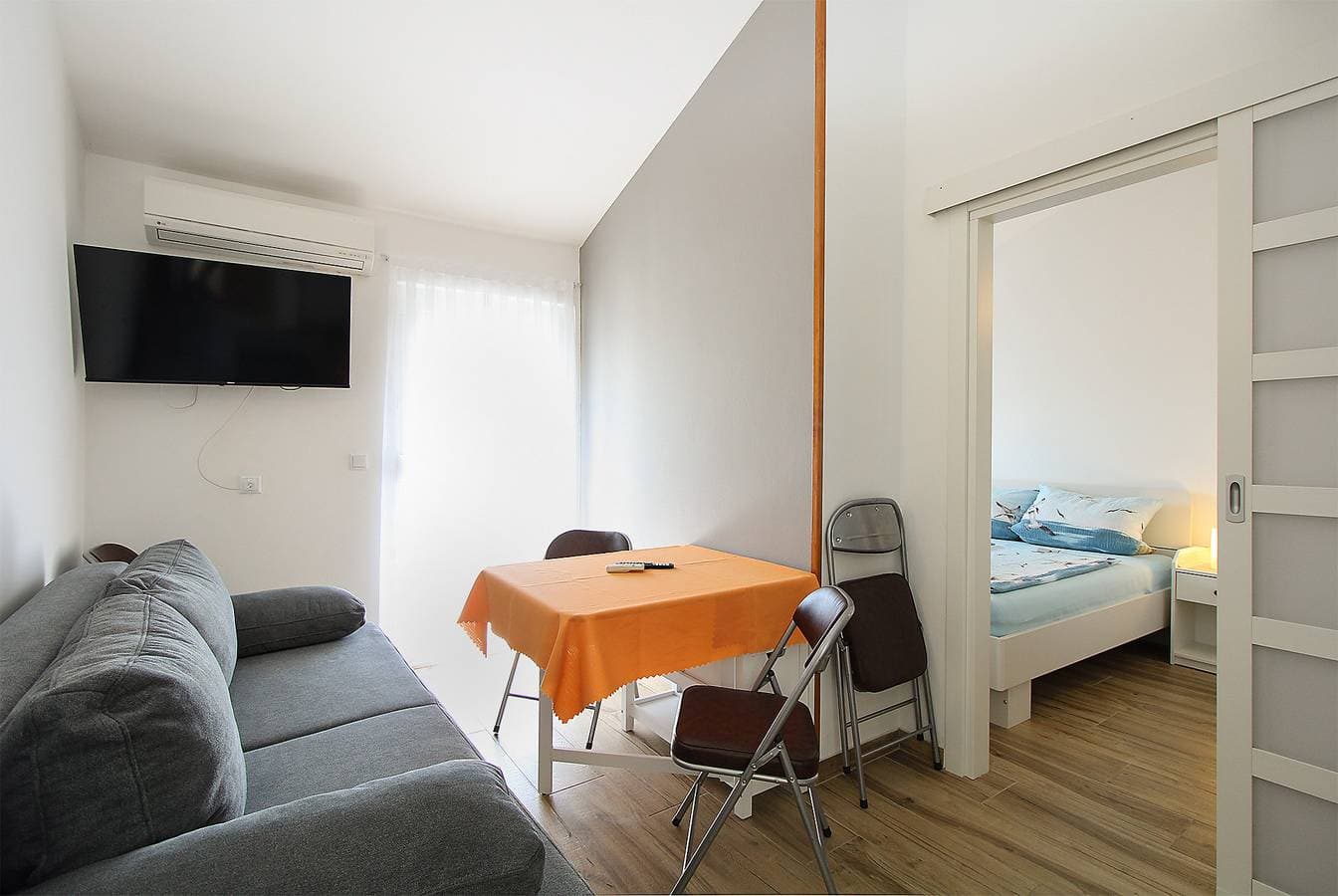 Foto 7 von 16: Ferienwohnung für 4 Personen mit Terrasse