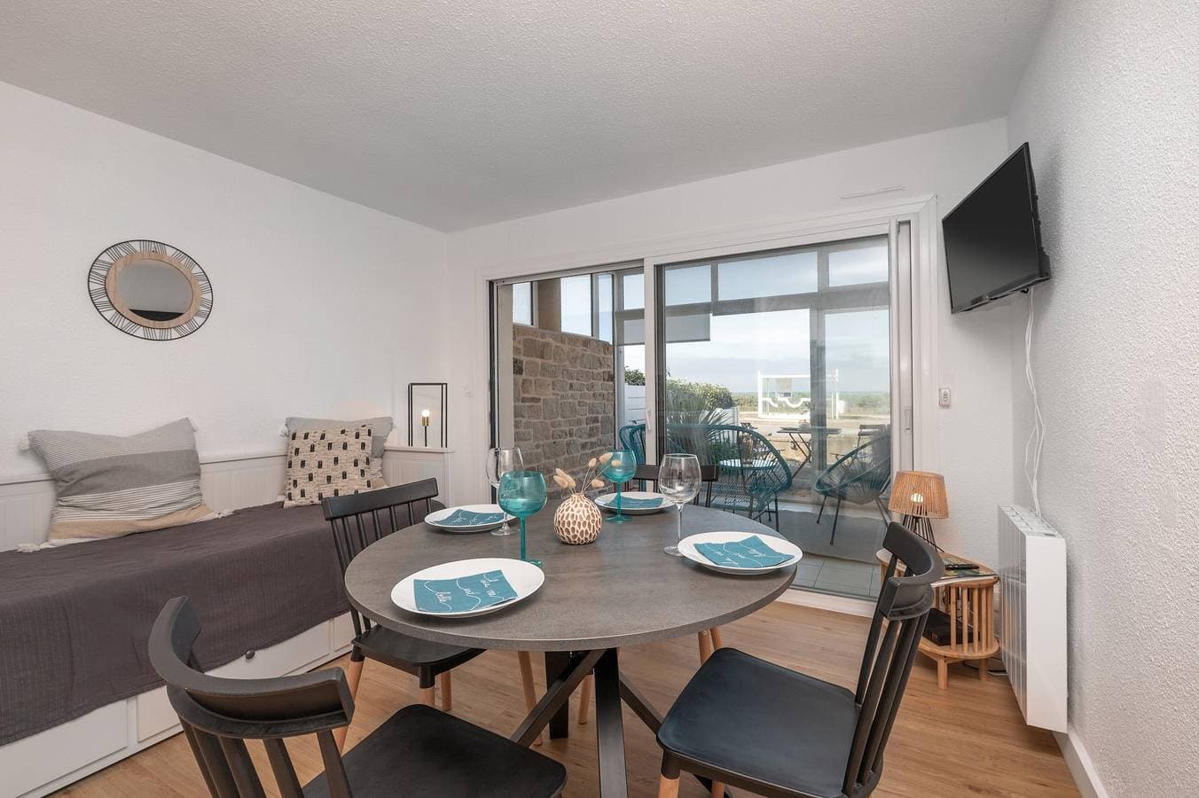 Foto 13 von 26: Ferienwohnung 'Le Nid De Keragan' mit Meerblick, privater Terrasse und Wi-Fi